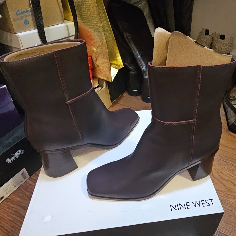 Nine West Dither Ankle Boots, Merlot 600 NWOB, Size 8.5M